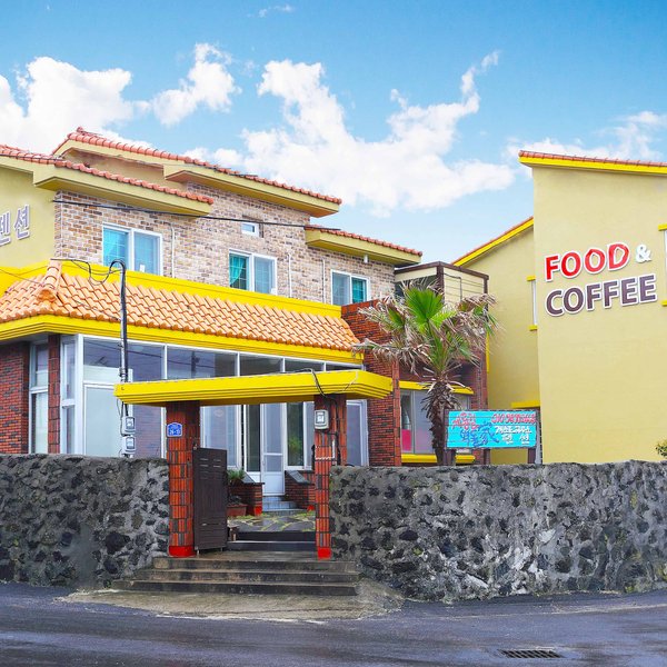 THE 10 BEST Jeju Island Lodges 2023 (with Prices) - Tripadvisor