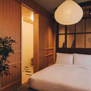 Guest room