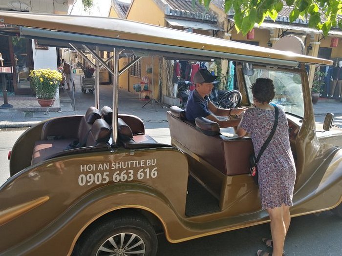 hoi an tourist shuttle