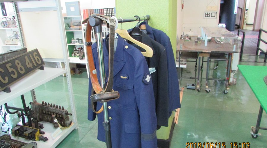制服展示