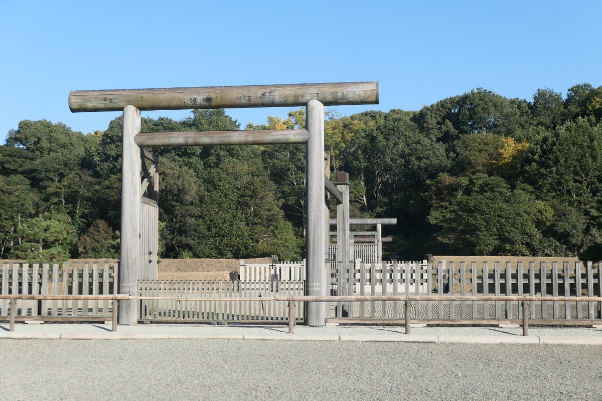 The First Emperor of Japan - Kashihara, Nara - Japan Travel