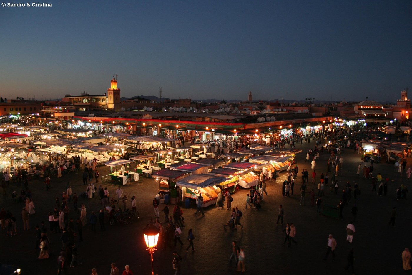 Djemaa el Fna bij zonsondergang