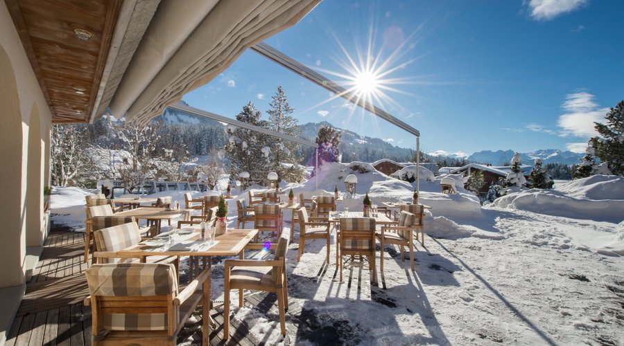 Gartenterrasse im Winter