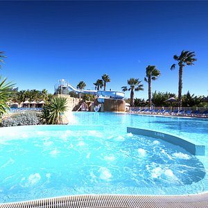 Piscine bassin enfants profondeur 0.20 mètres - Photo de Camping Robinson,  Marseillan Plage - Tripadvisor