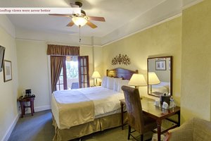 Room & Suite