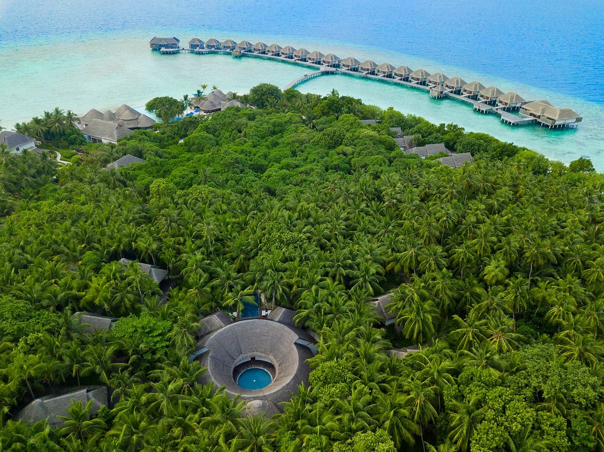 Just A Kiss Away - Dream date  <3 ~ Dusit Thani Maldives