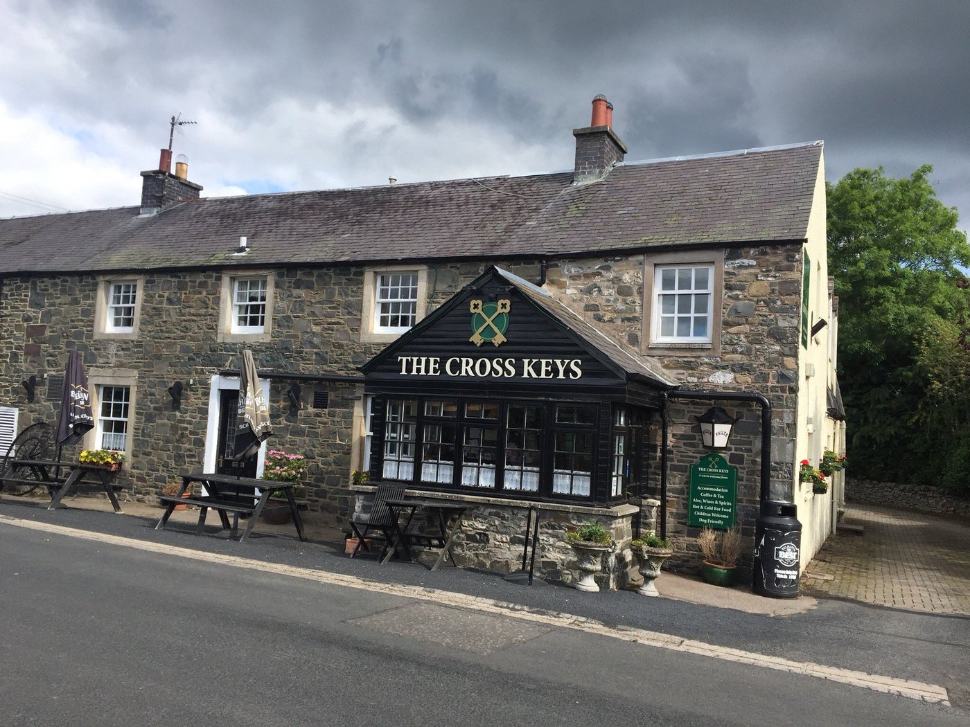 CROSS KEYS INN - Updated 2022 Reviews (Selkirk)