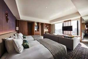 Room & Suite