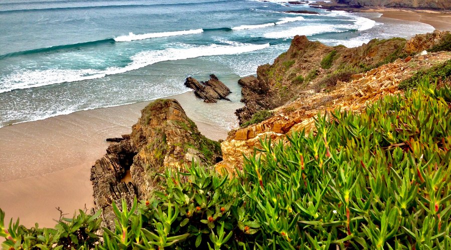 Amazing Odeceixe beach