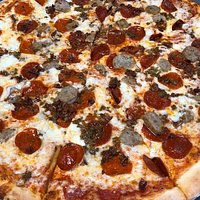Our meat lover's pizza! Italian sausage, meatballs, bacon, and pepperoni...YUMMY! Available in 12", 16", 20"