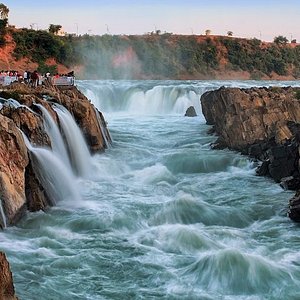 major tourist attractions of jabalpur