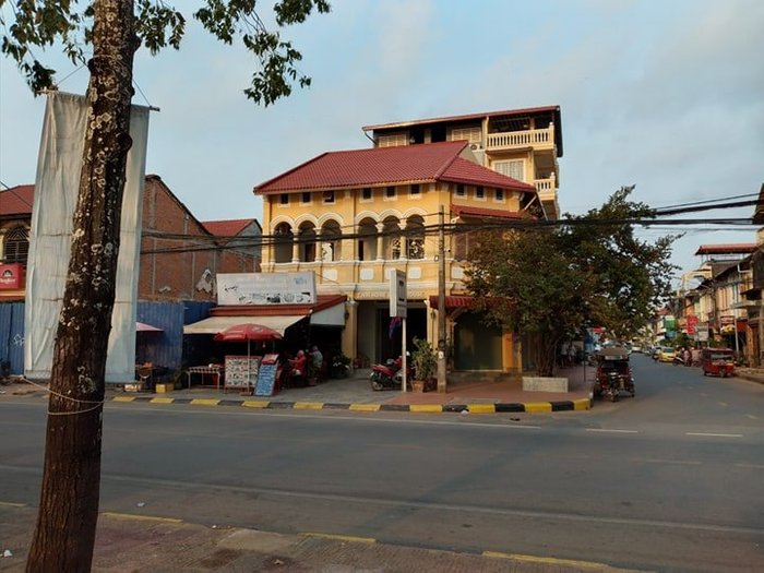 TWIN HOME GUESTHOUSE - Prices & Guest house Reviews (Kampot, Cambodia)