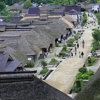 子安観音堂:大内宿のメインストリートを一望