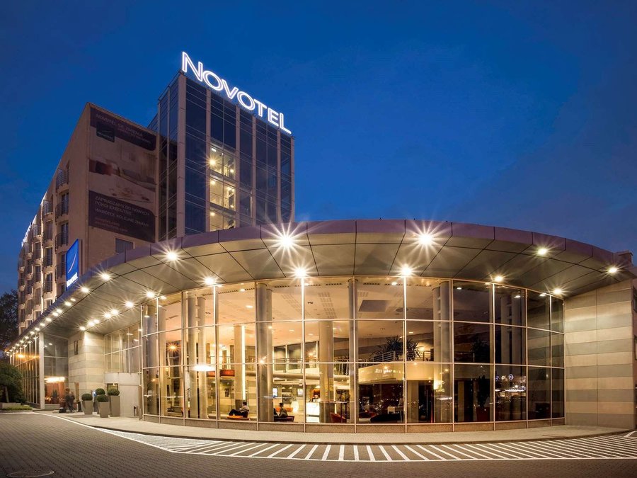 novotel warszawa airport hotel