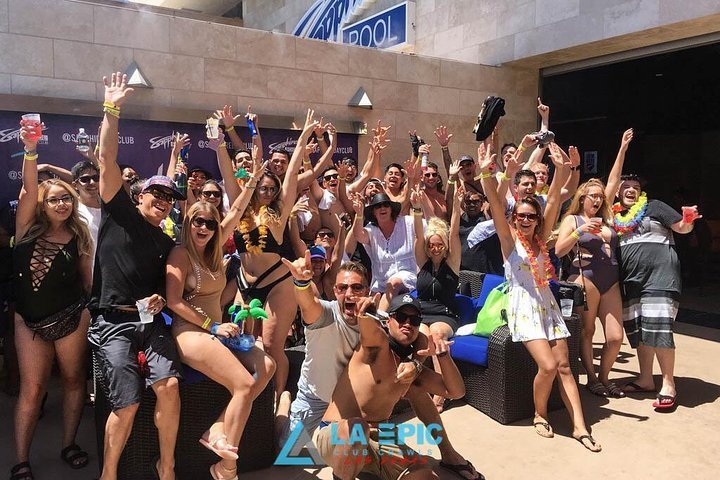 Ultimate Las Vegas Dayclub Crawl - Vegas Party People