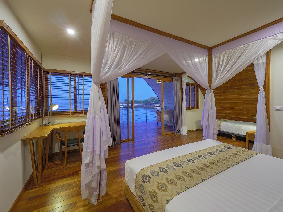 Komodo Resort And Diving Club Updated 2024 Reviews Photos And Prices