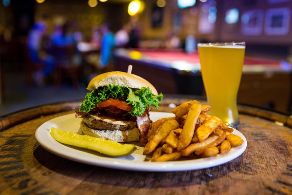 THE LABATT BLUE ZONE AT 34 RUSH, Batavia - Menu, Prices & Restaurant  Reviews - Tripadvisor