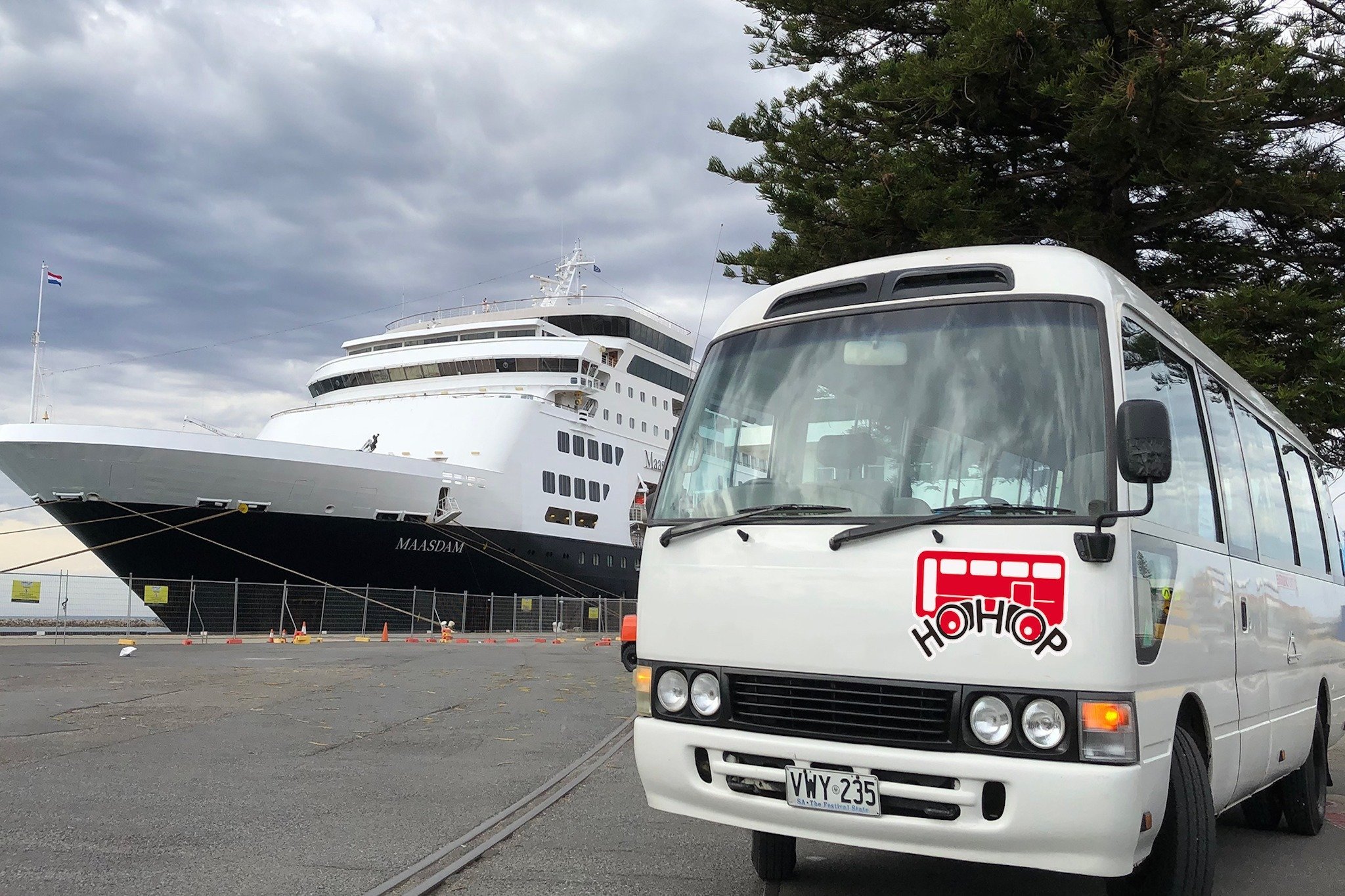PORT ADELAIDE AND SEMAPHORE HOP ON HOP OFF CRUISE SHIP SHUTTLE BUS Ce qu