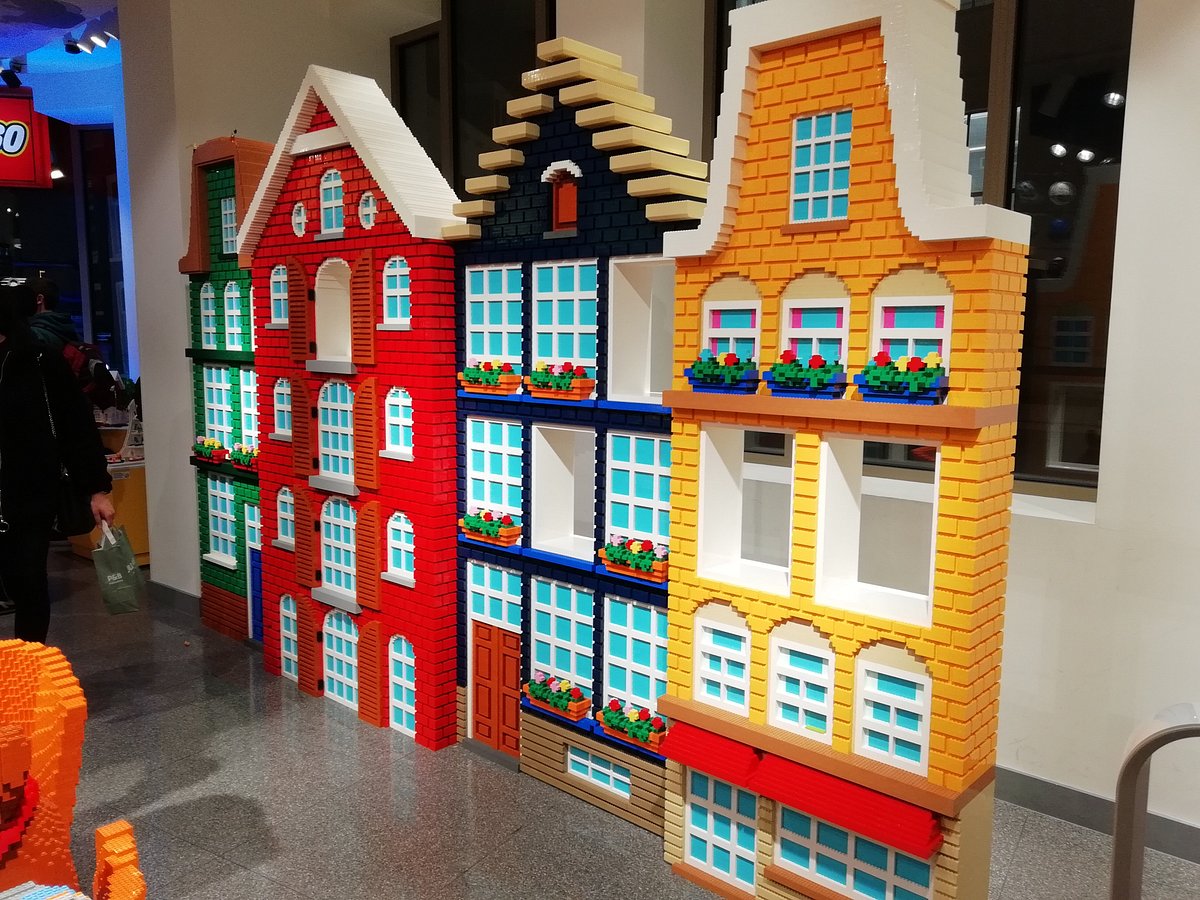 Lego Store (Amsterdam) - All You BEFORE You Go