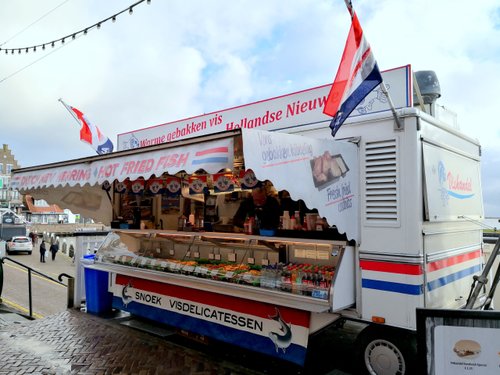 Volendam review images