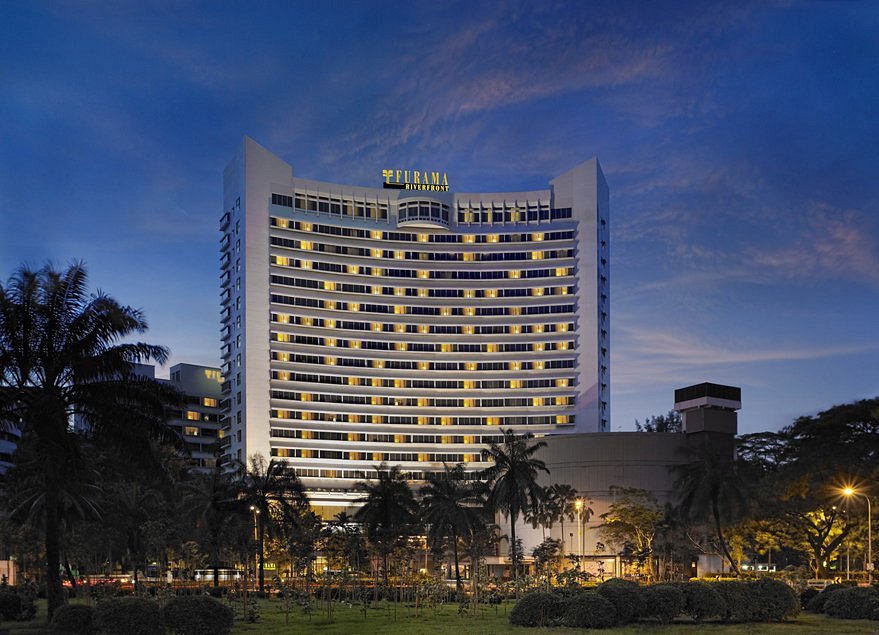 富麗華河濱酒店，位於新加坡的飯店