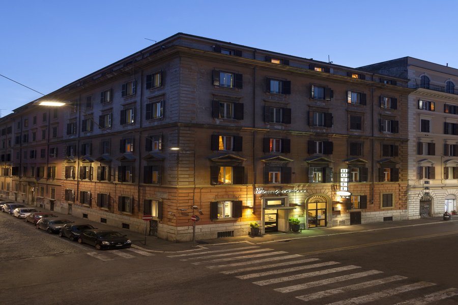 KENNEDY HOTEL $55 ($̶1̶2̶0̶) - Prices & Reviews - Rome, Italy - Tripadvisor