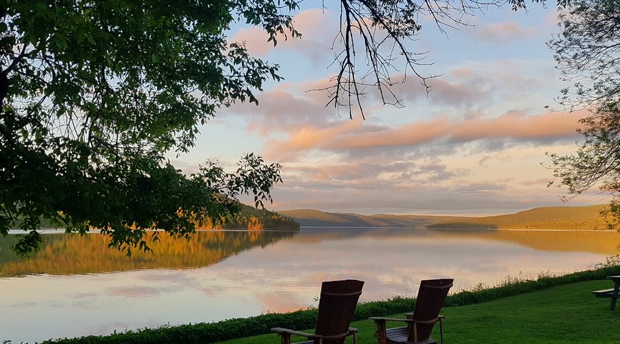 Site paisible sur le bord du lac Témiscouata