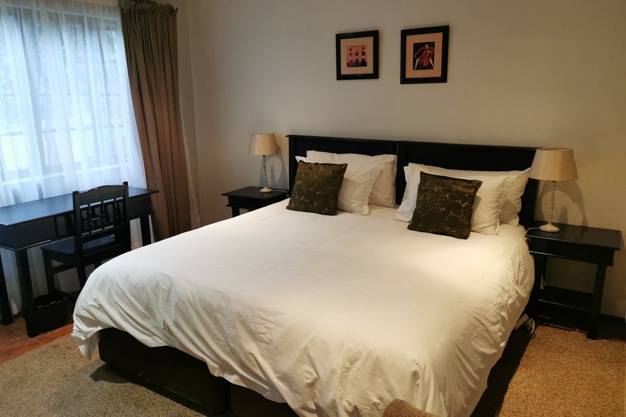 Manhub in Benoni