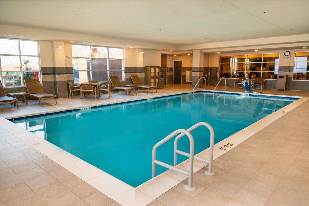 Hyatt House Nashville / Franklin - Cool Springs Pool Pictures & Reviews ...