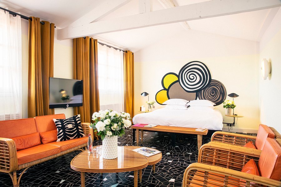 Hotel Du Cloitre Prices Reviews Arles France Tripadvisor
