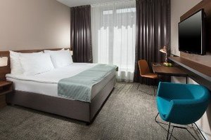Room & Suite