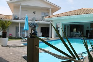 Piscine et plage