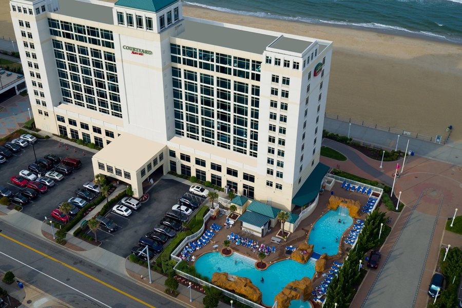 COURTYARD VIRGINIA BEACH OCEANFRONT/NORTH 37TH STREET 122 (̶1̶9̶0̶) Updated 2020 Prices