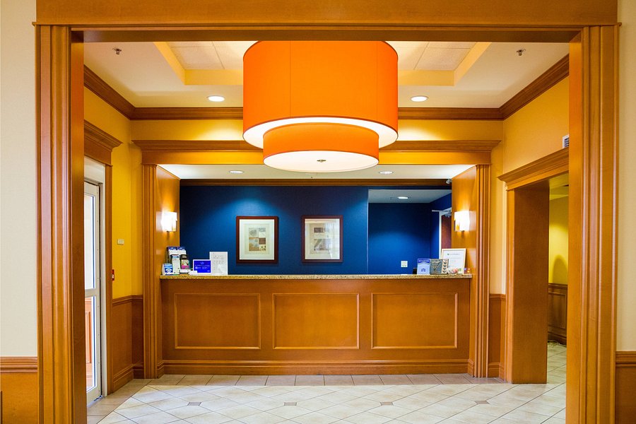 FAIRFIELD INN TORONTO OAKVILLE - Updated 2021 Prices, Hotel Reviews