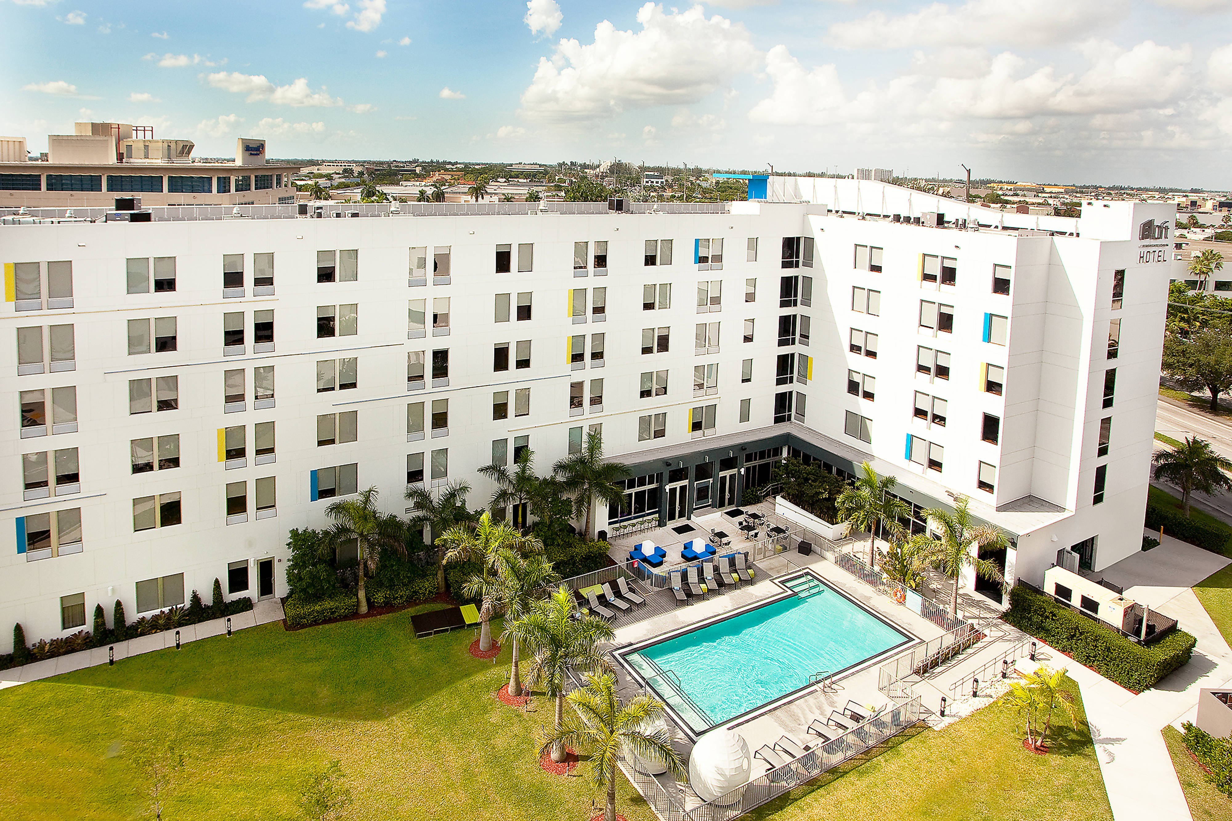 ALOFT MIAMI DORAL $81 ($̶1̶3̶4̶) - Updated 2021 Prices & Hotel Reviews ...