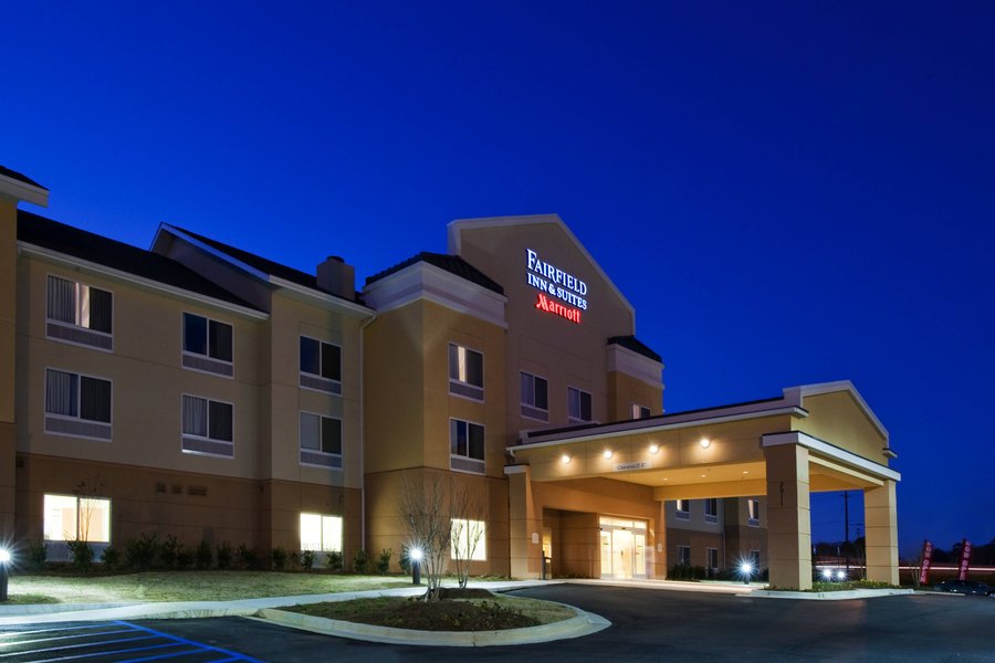 FAIRFIELD INN & SUITES ALBANY $91 ($̶1̶3̶2̶) - Prices & Hotel Reviews ...