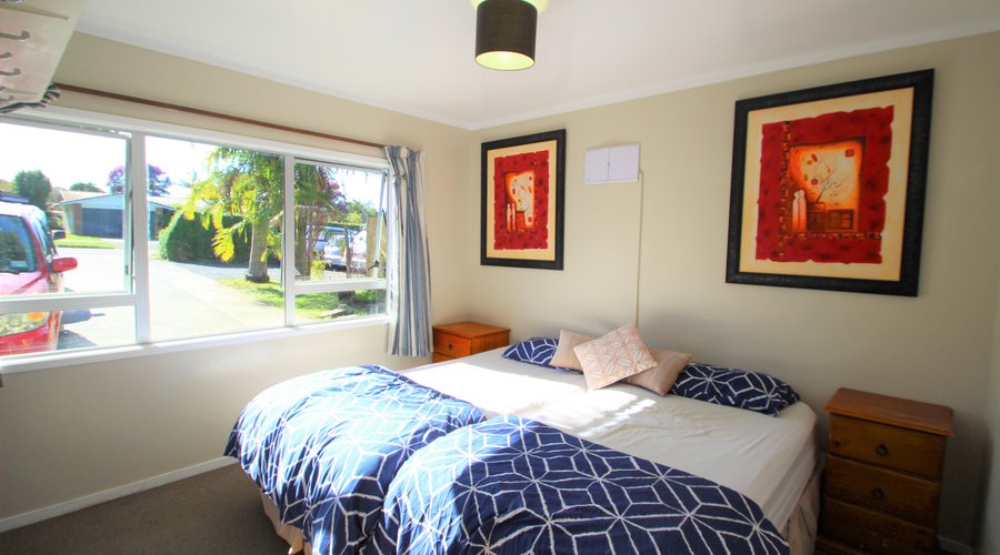 Private room available for either single or couple wanting privacy and space