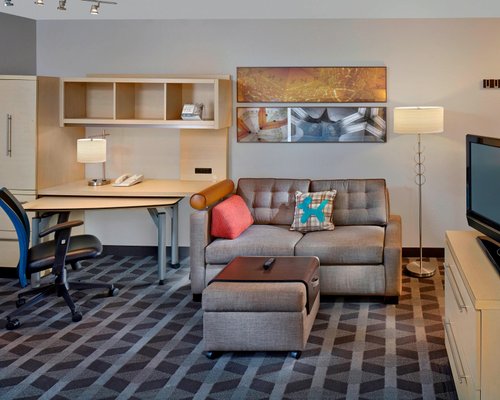The 10 Closest Hotels To The Sage Colleges Albany Tripadvisor Find Hotels Near The Sage Colleges