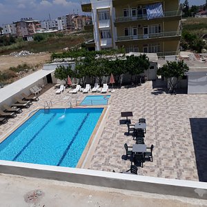 Demirci Hotel, 08.06.2020, Kadriye, Suat Şahin.