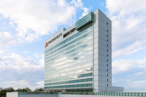 clark marriott hotel hiring