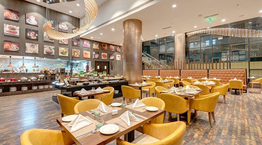 Social Kitchen is our all-day dining restaurant serving buffet and A la carte. Social Kitchen brings you a variety of exclusive mouth-watering delicacies from the streets of India every Sunday from 12:30 PM to 3 PM.