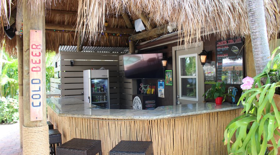 Tiki Bar