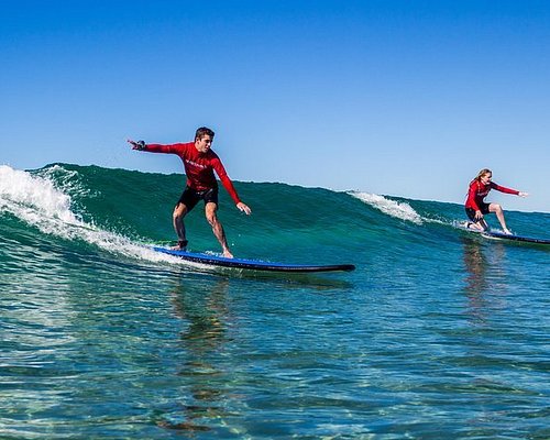 Surfing Super Smooth Waves - Surfers Paradise and Straddie 