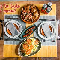 Empieza el espectaculo: a partir de mañana CHURRASCO GALLEGO A LA BRASA! 🔥
- 1 tira de costilla de cerdo
- 1 chorizo criollo
- 1 chorizo rojo
- 2 muslos de pollo
- ensalada mixta
MAS 3 ESTRELLA GALICIA DE REGALO!!!! 💪
Por solo 19,90€!
Pedidos de 13h a 16h y de 20h a 00h.
