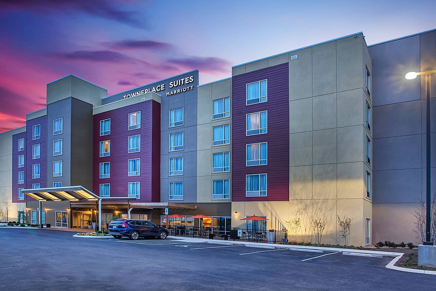 TOWNEPLACE SUITES MARRIOTT COOKEVILLE  93     1  3  9    Prices