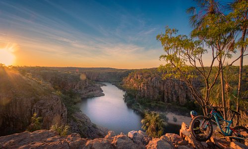 Ride on one of the many trails around Nitmiluk National Park (Katherine Gorge). Take in the sunrise or sunset at one of the lookout viewpoints.