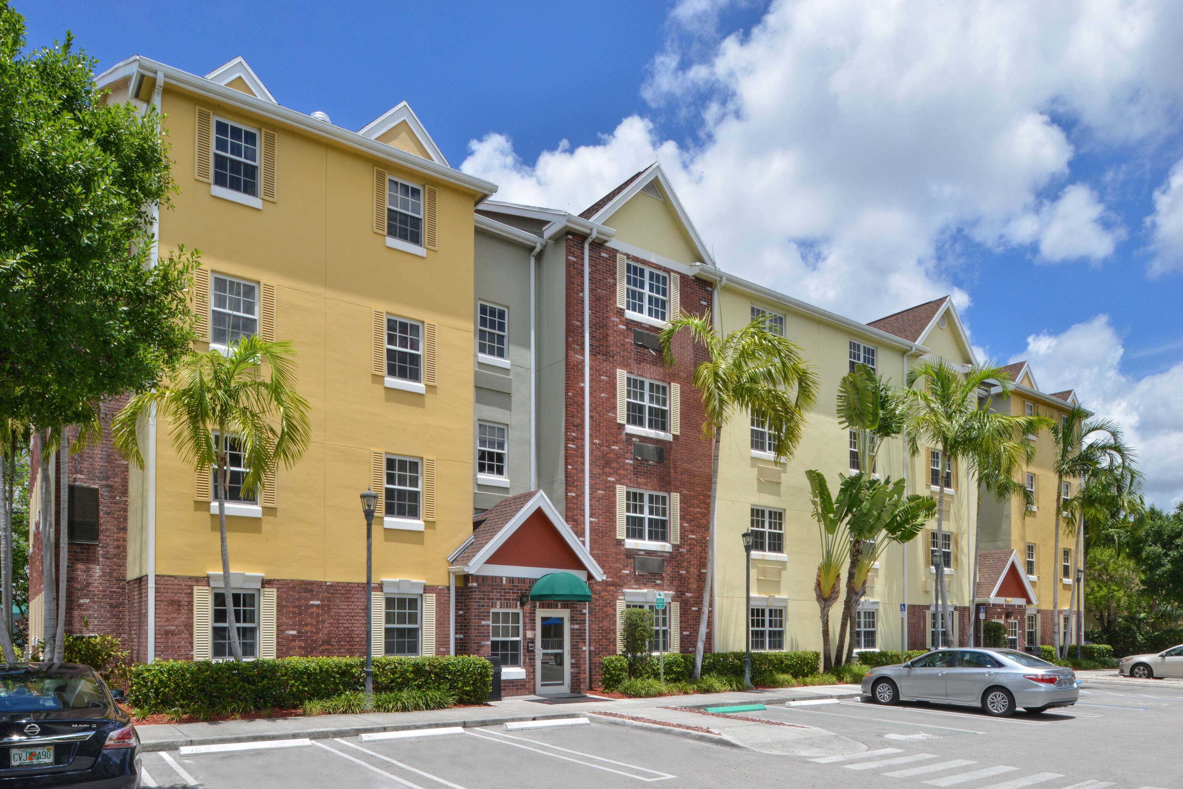 TOWNEPLACE SUITES MIAMI AIRPORT WEST/DORAL AREA $83 ($̶1̶0̶9̶ ...