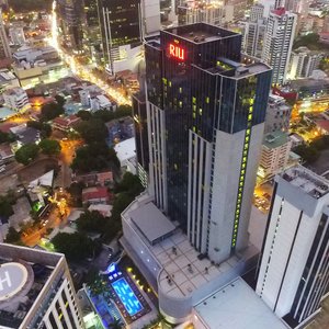 Hotel Riu Plaza Panama, hotel in Panama City