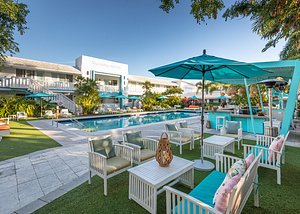 The Vagabond Hotel Miami in Miami, image may contain: Resort, Hotel, Chair, Pool