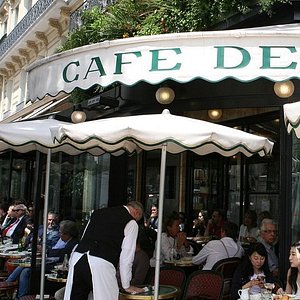 CAFE DE FLORE, Paris - 6th Arr. - Luxembourg - Menu, Prices & Restaurant  Reviews - Tripadvisor